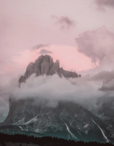 Picture of a mountain peak